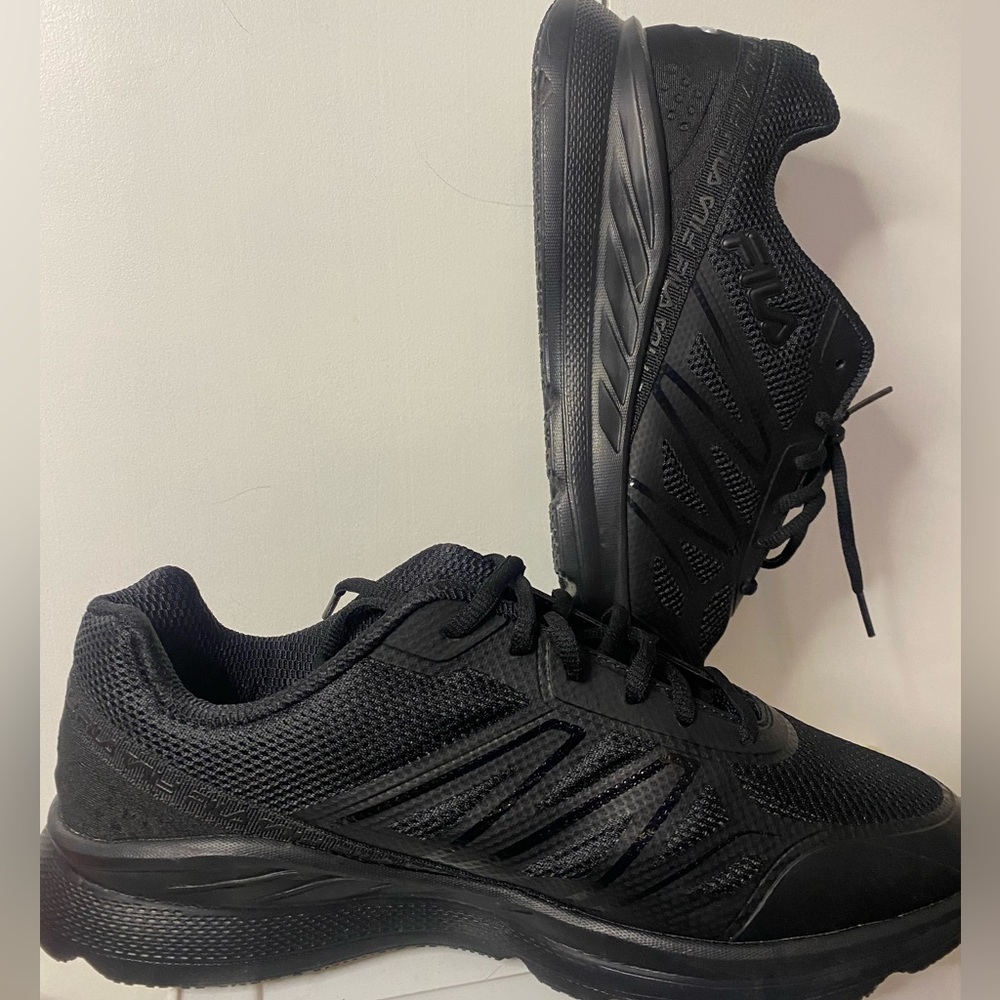 Fila NEW Memory Foam blk/blk sneaker. 10EEEE